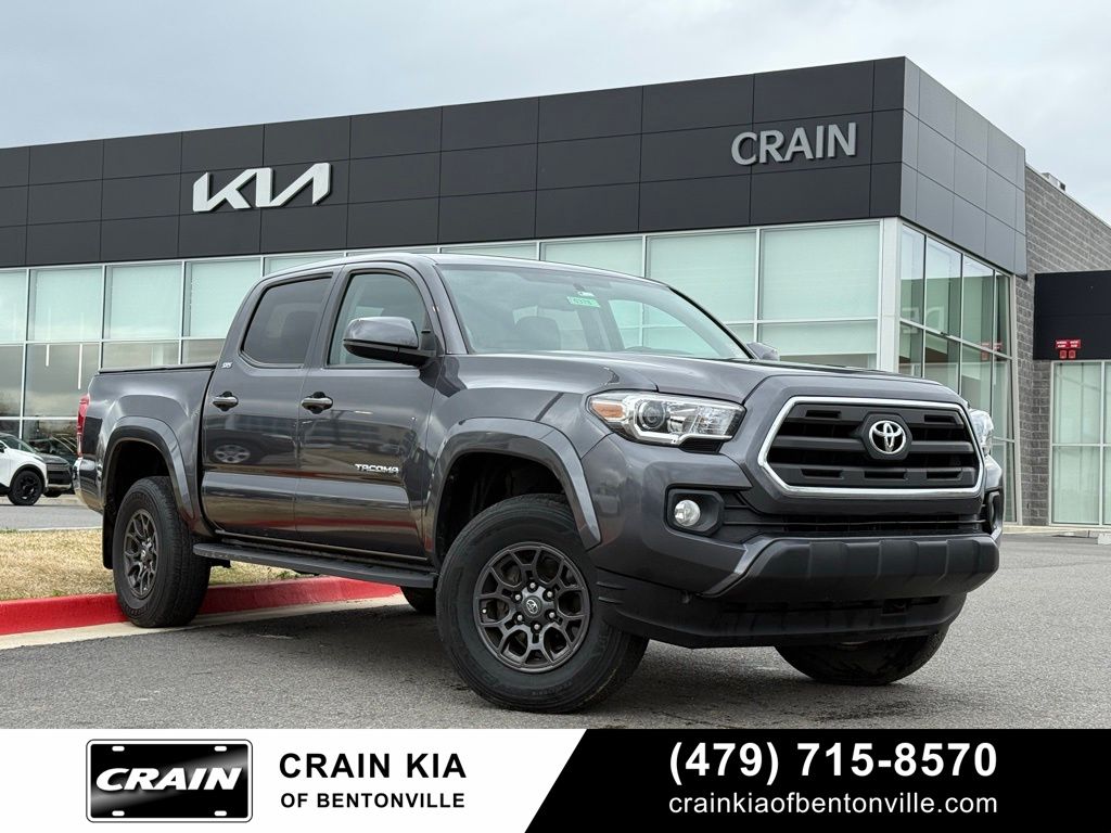 2017 Toyota Tacoma SR5 V6 Double Cab 4WD