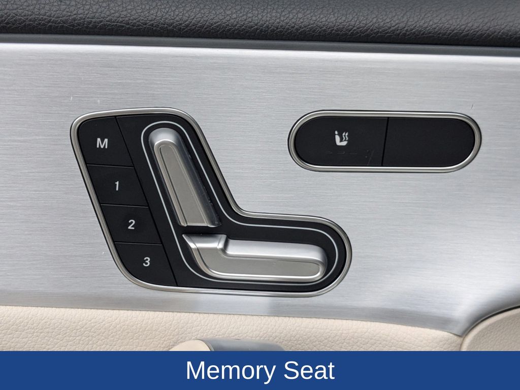 2022 Mercedes-Benz A 220 4MATIC
