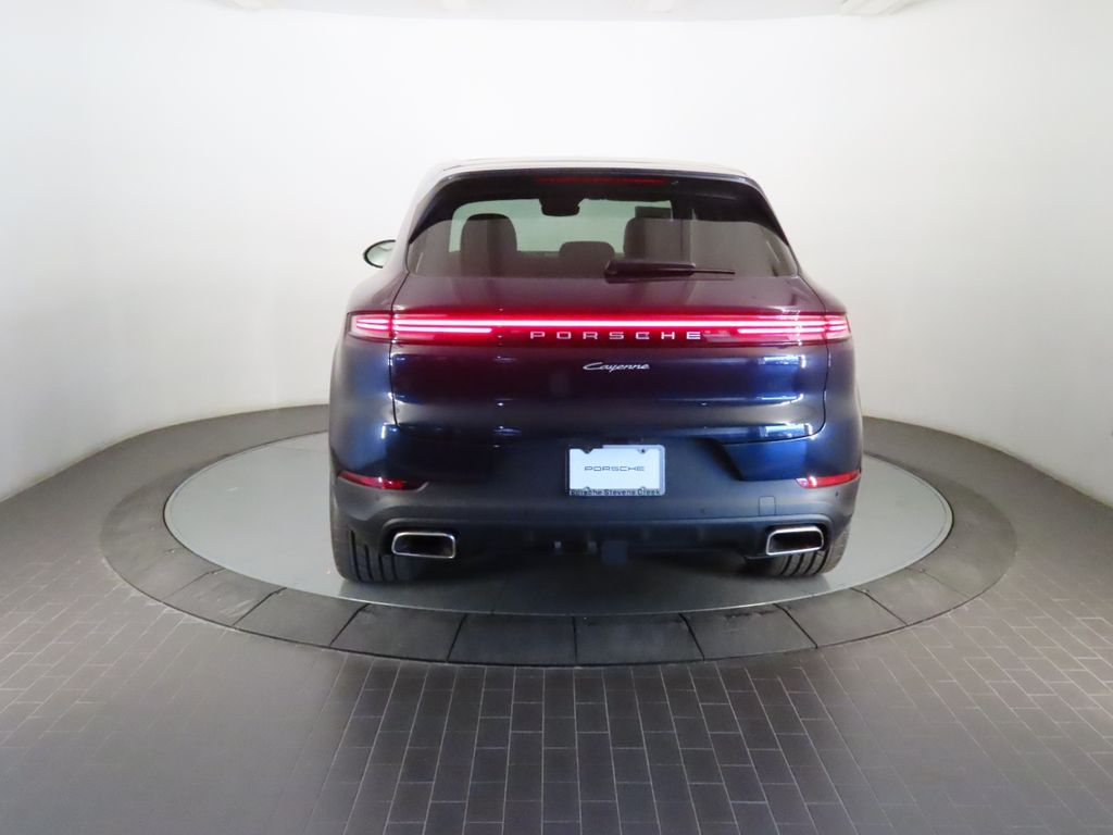 Thumbnail: 2026 Porsche Cayenne - 6