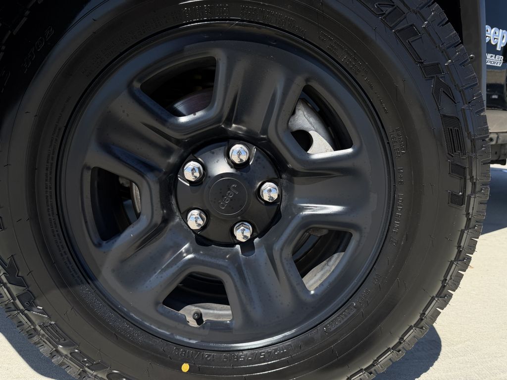 Used 2021 Jeep Wrangler SUV