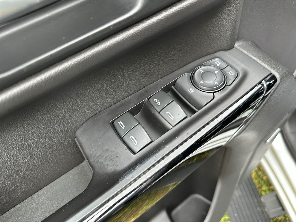 Used 2020 Silver Chevrolet RST image 19