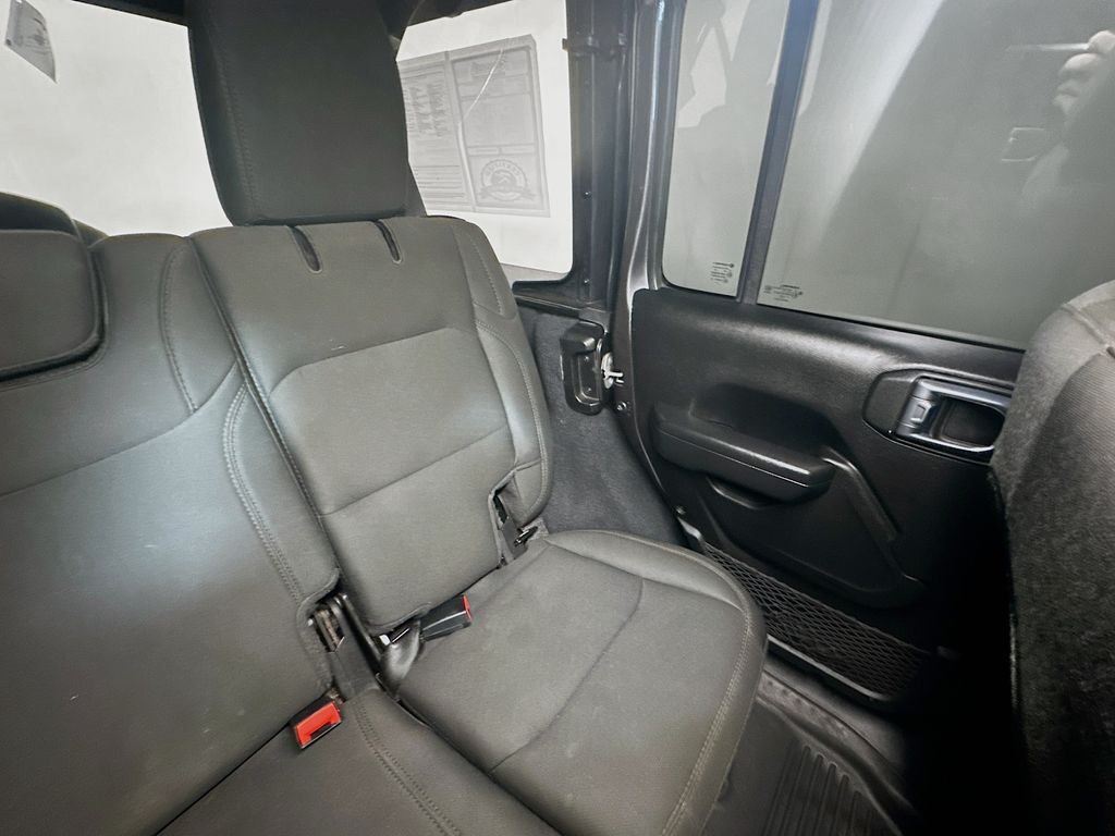 Used 2022 Gray Jeep Unlimited Sport S image 14