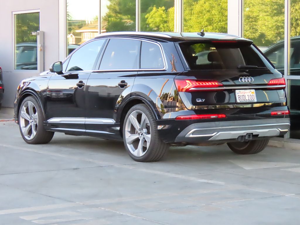 2020 Audi Q7 55 Prestige 3