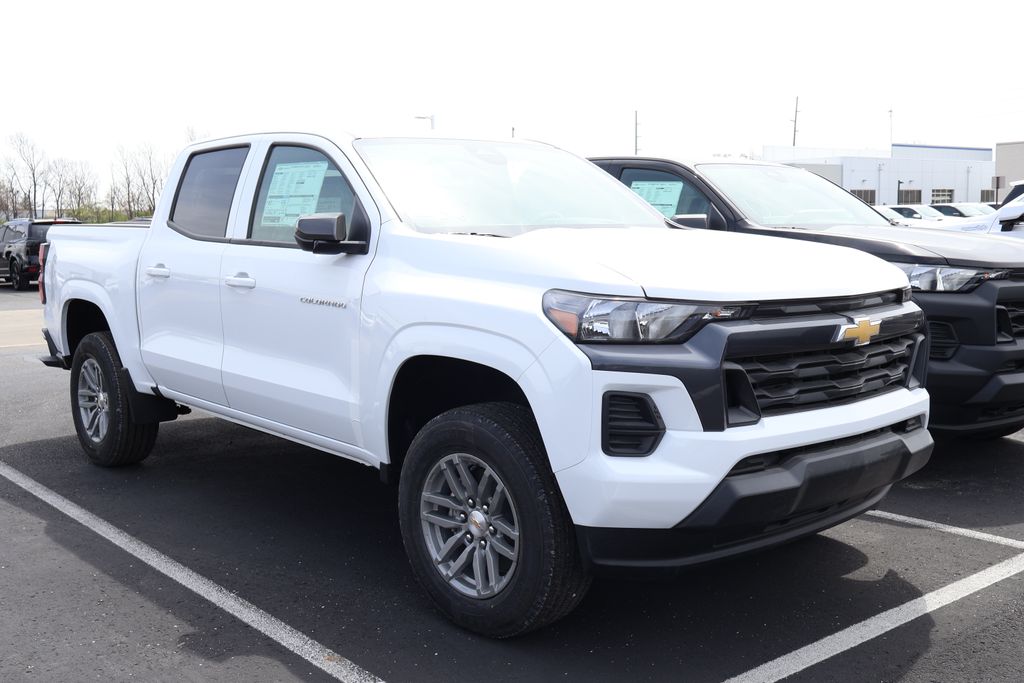 2025 Chevrolet Colorado LT 3