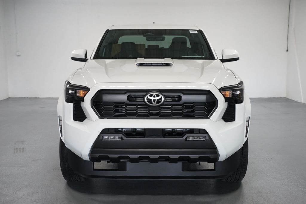 Thumbnail: 2025 Toyota Tacoma - 2