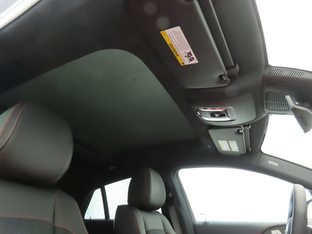 Thumbnail: 2026 Mercedes-Benz GLE - 18