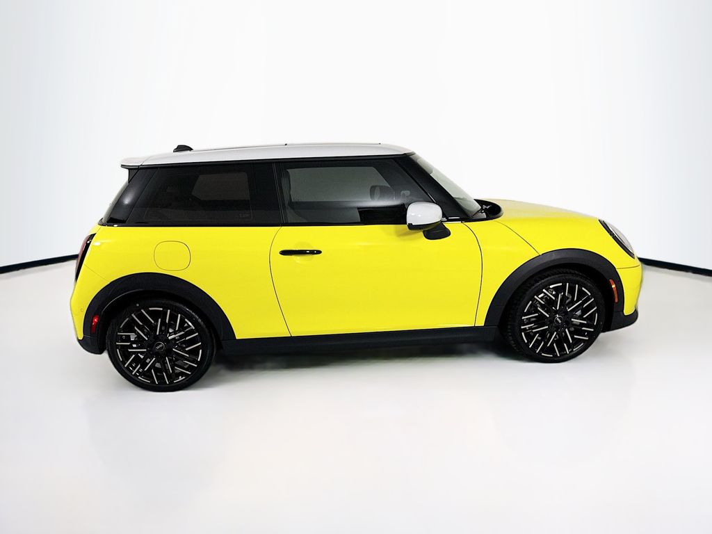 Thumbnail: 2026 MINI Cooper - 4