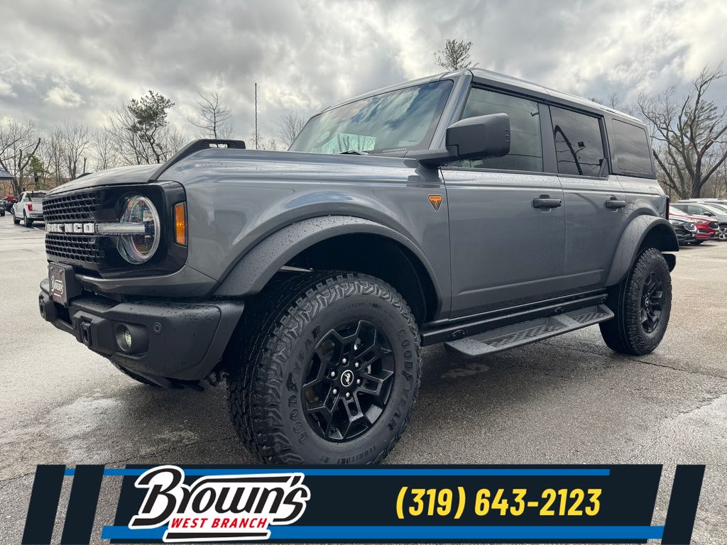 Carbonized Gray Metallic 2026 Ford Bronco Badlands 4-Door 4WD SUV / Crossover Four-Wheel Drive Automatic