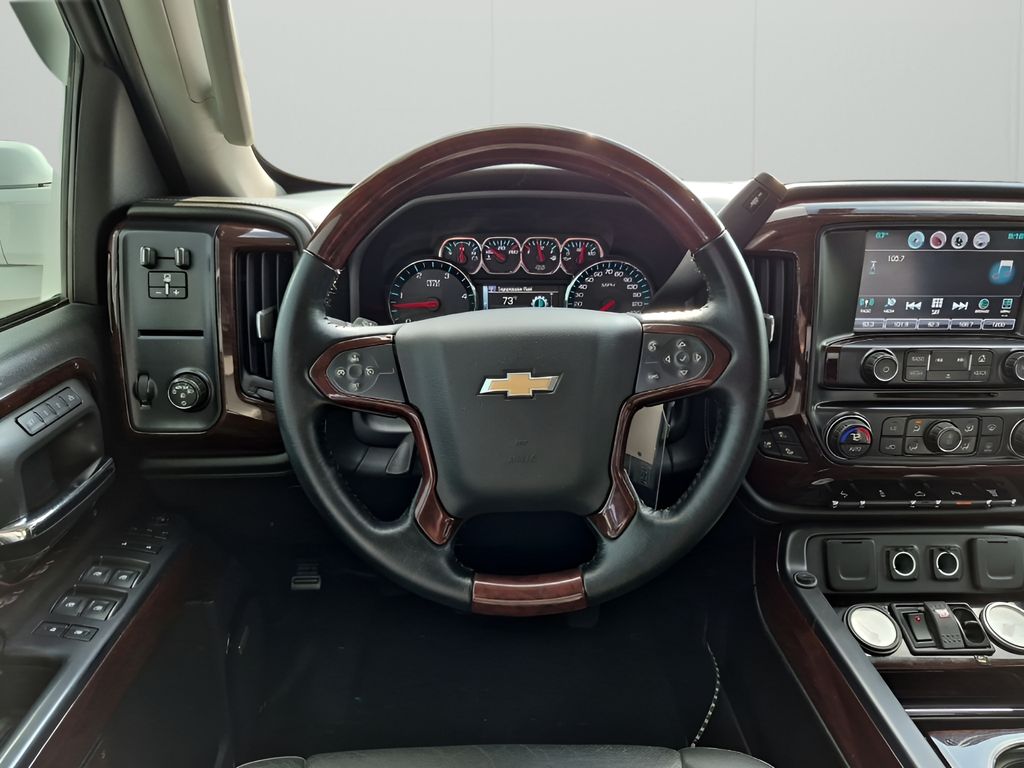 Used 2016 White Chevrolet LTZ image 25