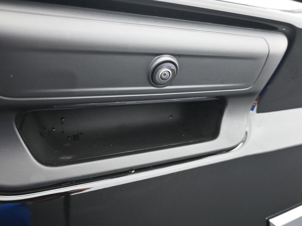 New 2026 Diamond Black Crystal Pearlcoat Ram Big Horn/Lone Star image 33