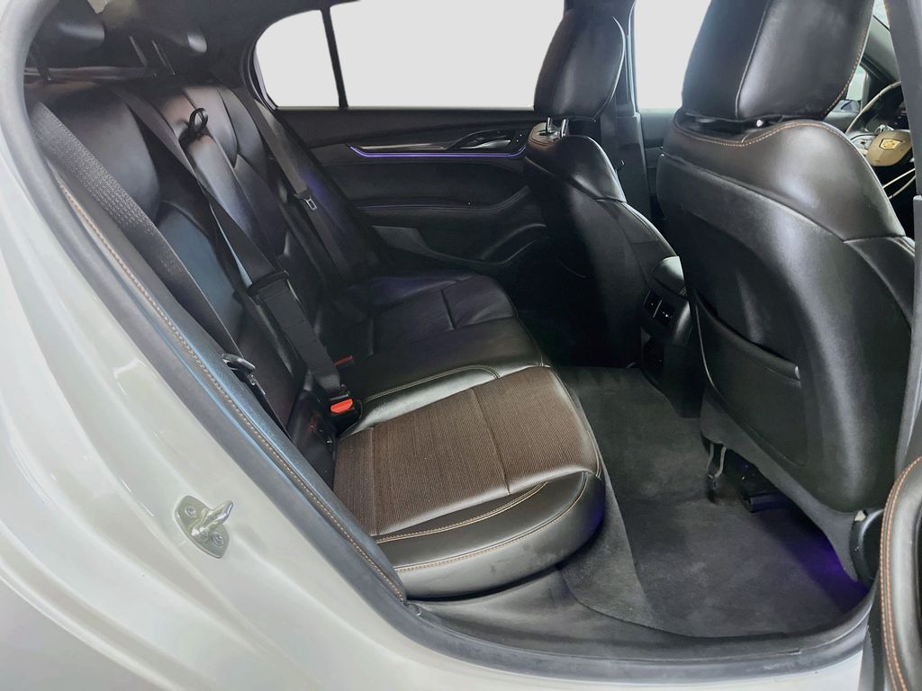 Used 2025 Crystal White Tricoat Cadillac Sport image 28