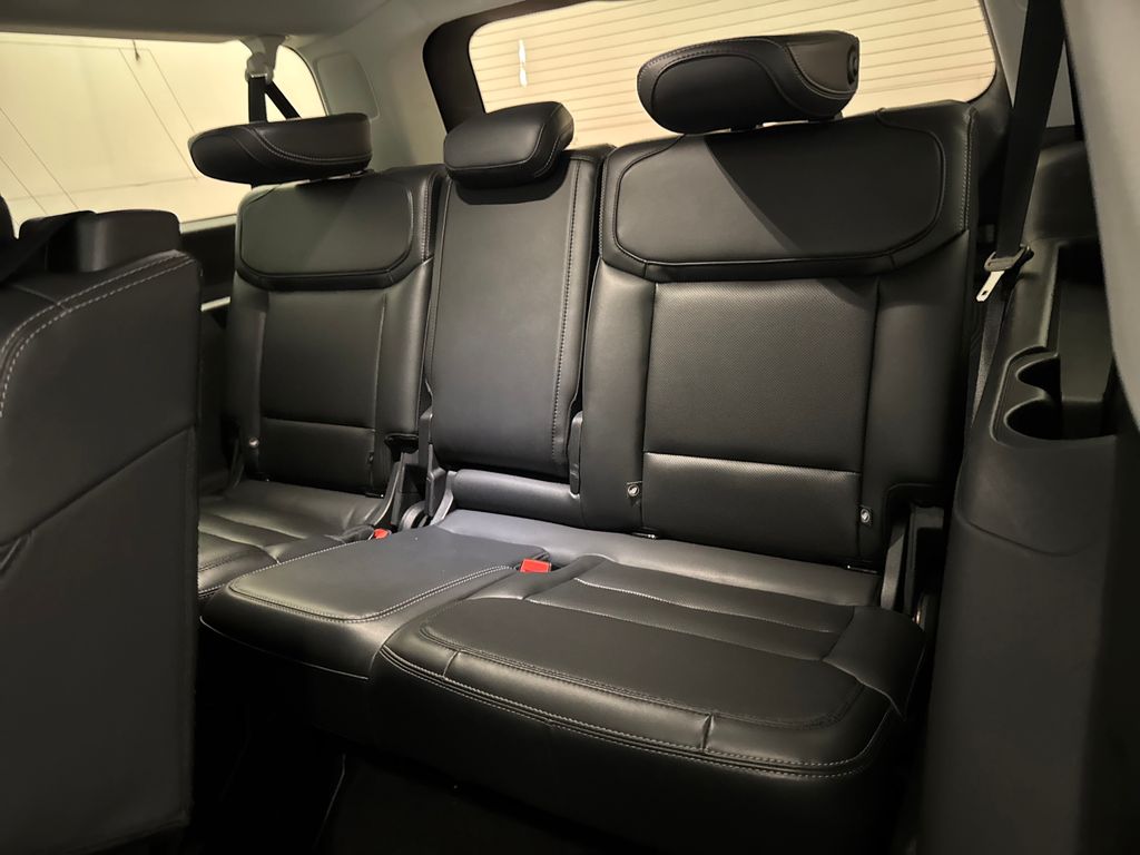 Certified Used 2025 White Ford Platinum image 37