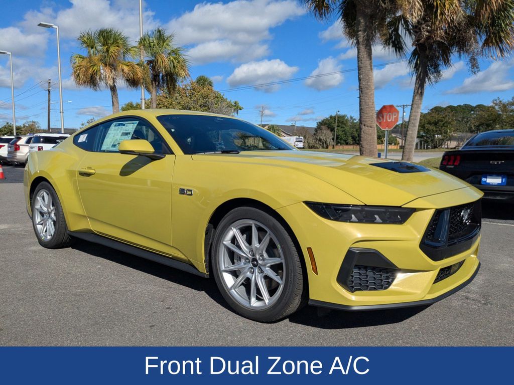 2025 Ford Mustang GT Premium Fastback