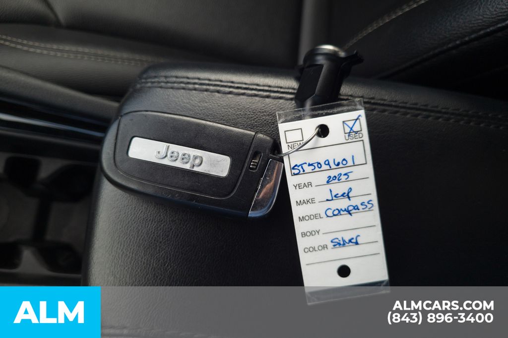 Used 2025 Silver Jeep Limited image 16