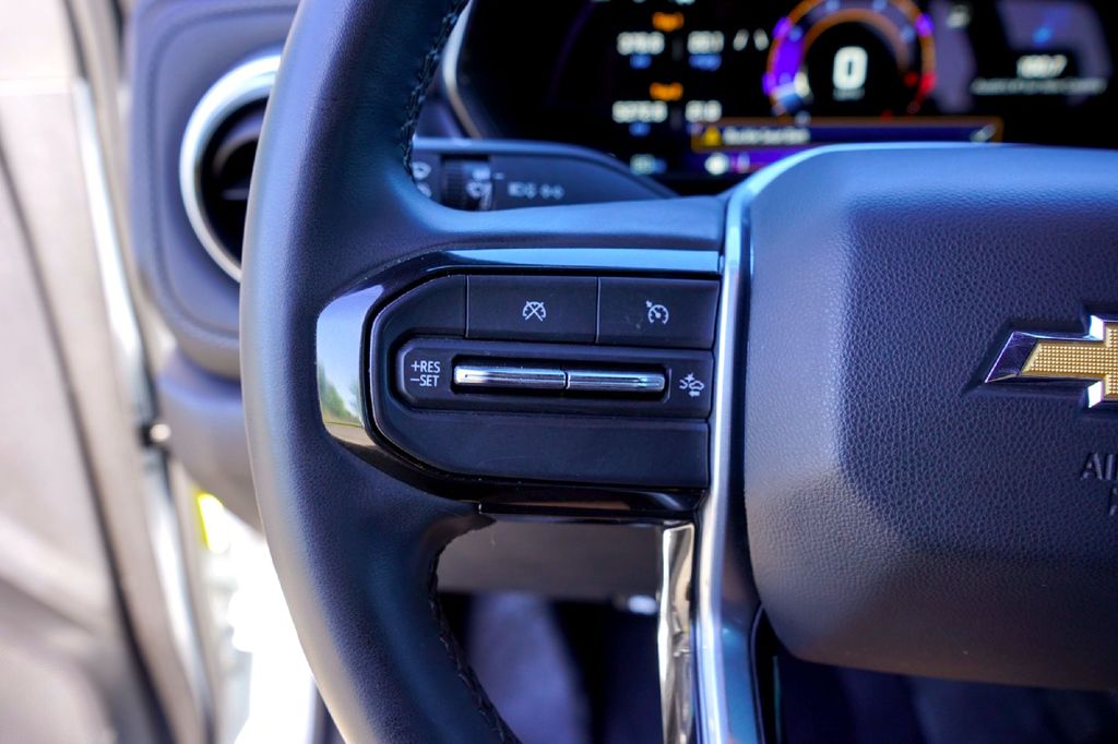 Used Car 2024 Chevrolet Colorado  Lt For Sale Under $30,000 In Taylor, Texas