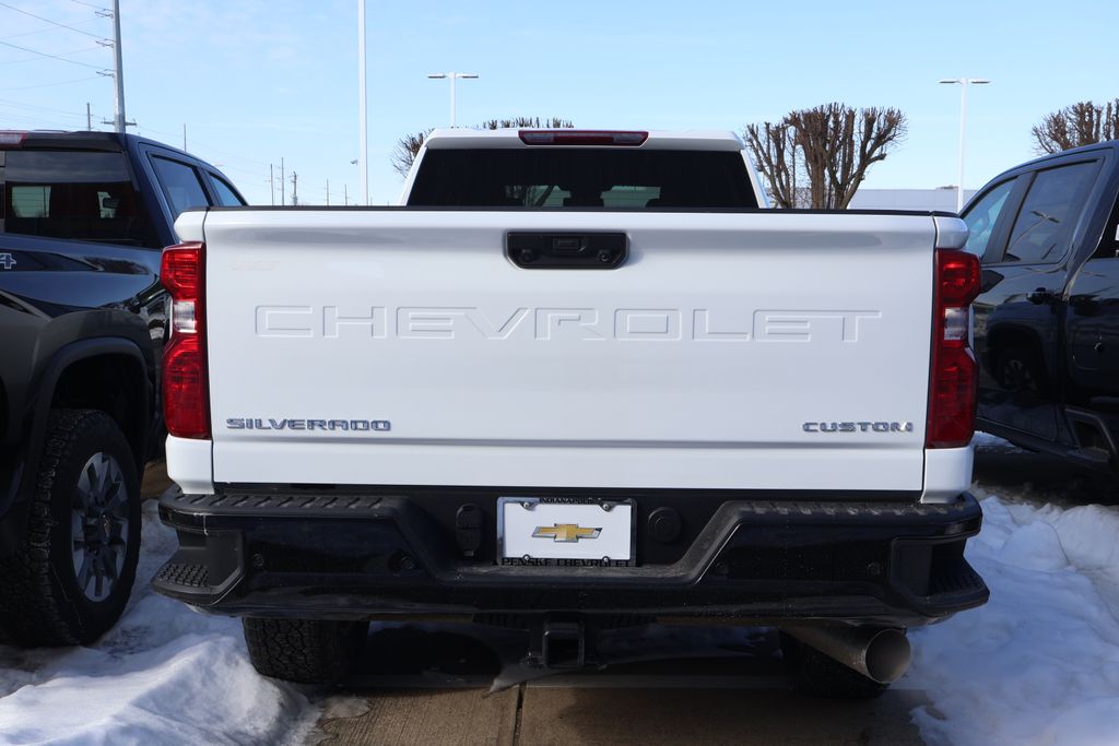 Thumbnail: 2026 Chevrolet Silverado 2500 - 5