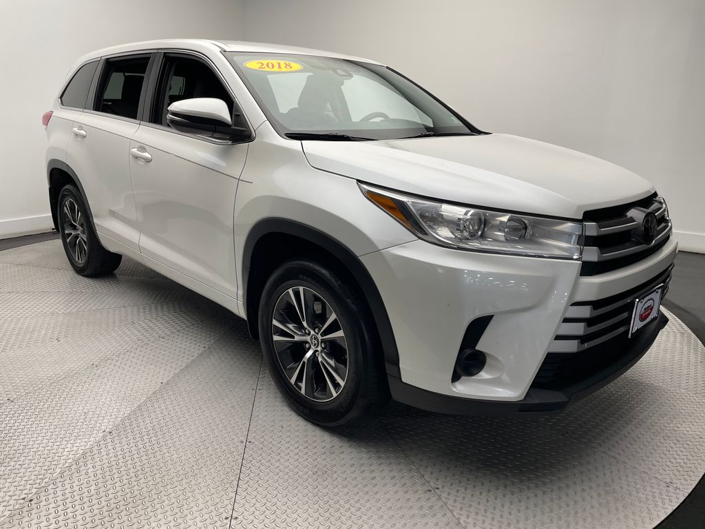 2018 Toyota Highlander LE 3