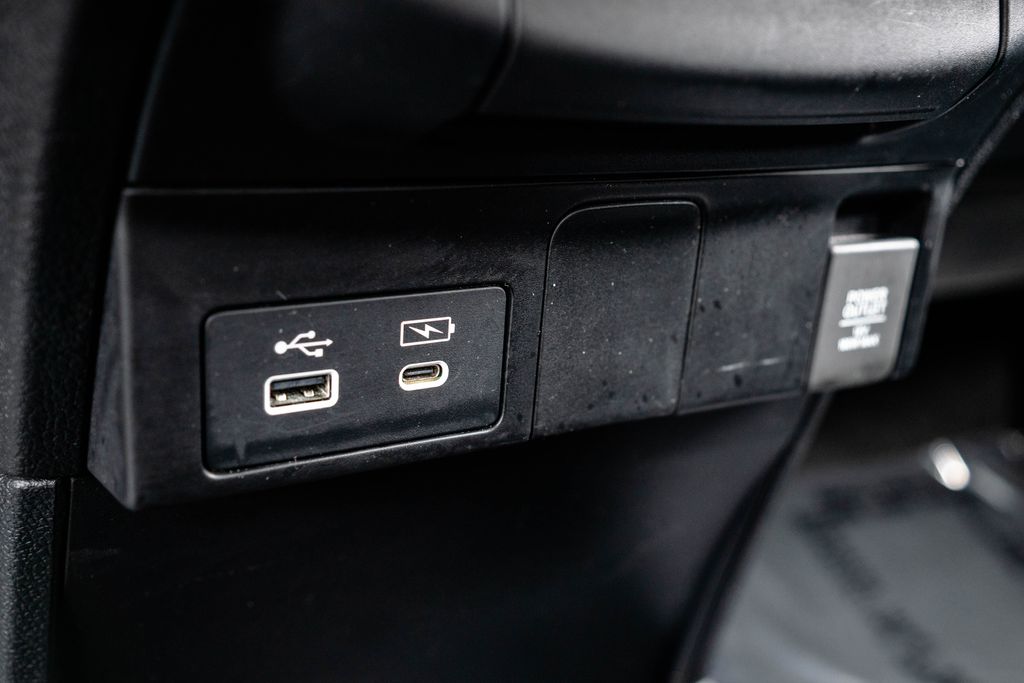Used 2025 Honda Odyssey Van