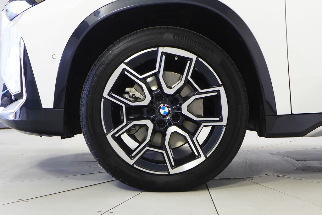 Thumbnail: 2023 BMW X1 - 5