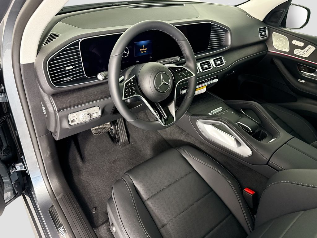 Thumbnail: 2026 Mercedes-Benz GLE - 10