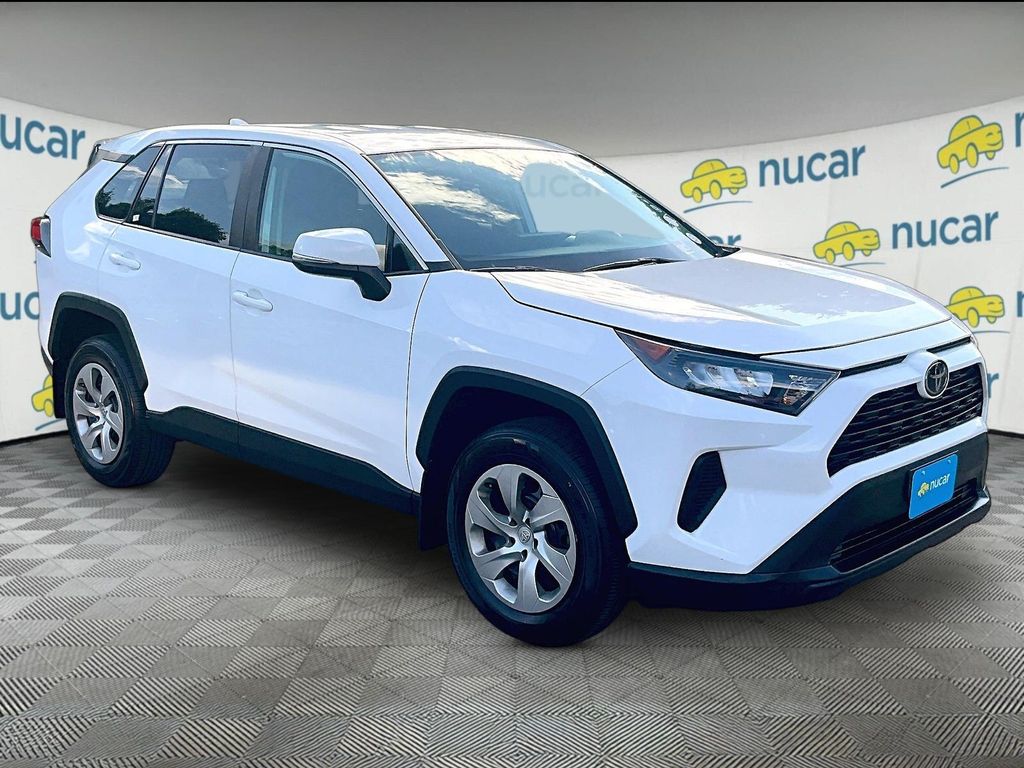 2022 Toyota RAV4 — photo 1