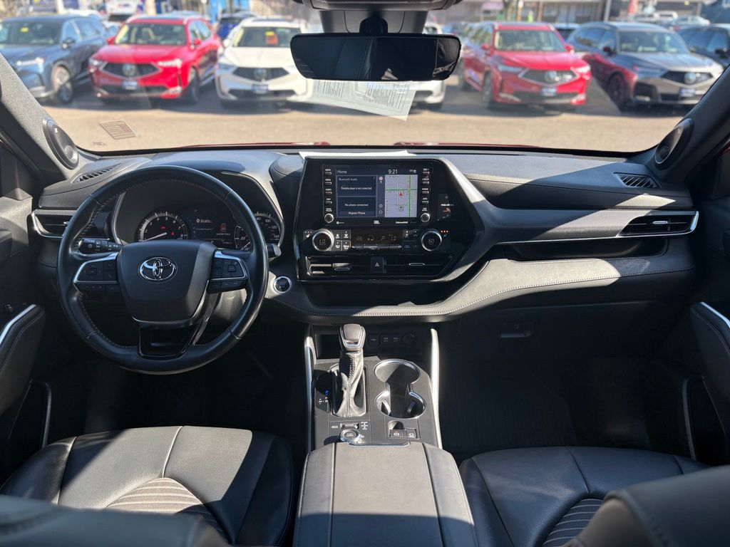 2021 Toyota Highlander XSE