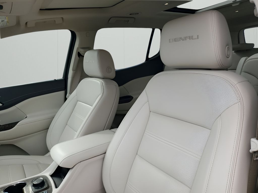 Used Car 2023 Gmc Acadia  Denali For Sale Under $40,000 In Austin, Texas