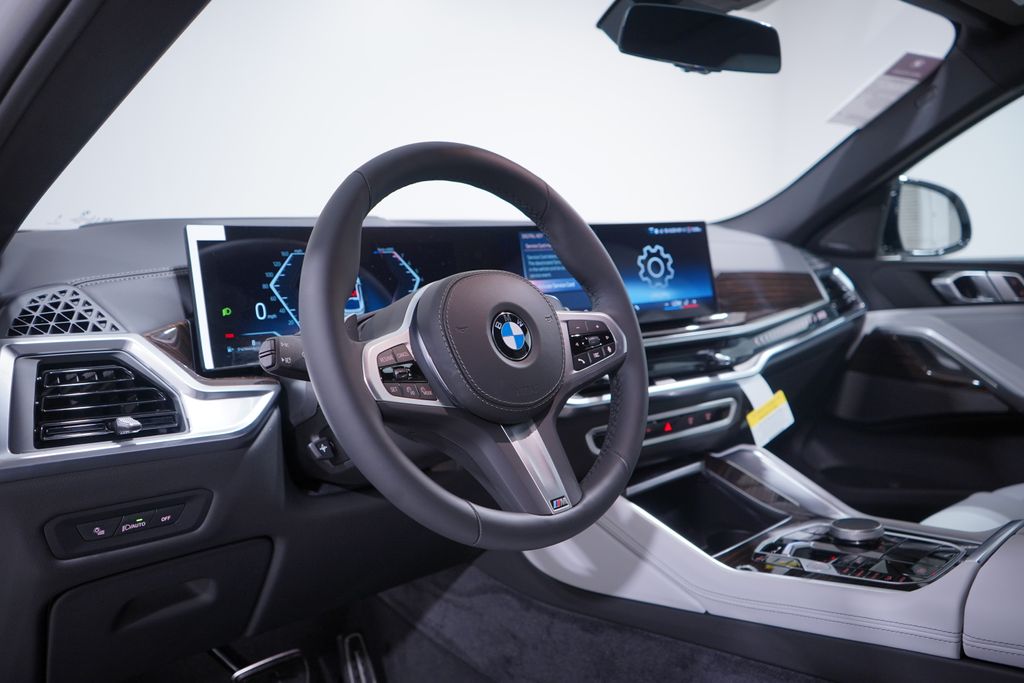 Thumbnail: 2026 BMW X6 - 6