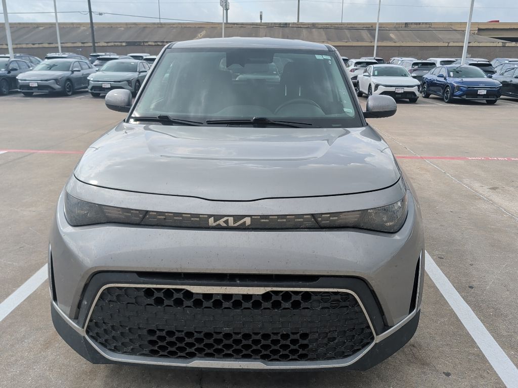 Klt 2024 Kia Soul LX FWD SUV / Crossover Front-Wheel Drive Continuously Variable Transmission