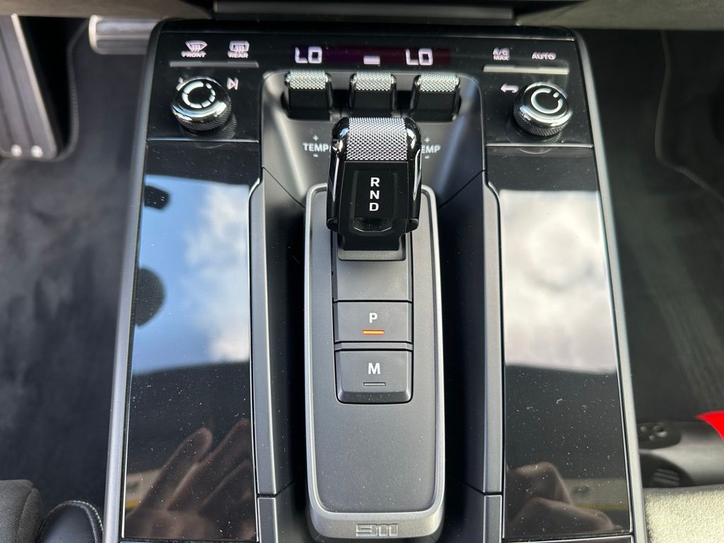 2024 Porsche 911 Carrera S 23