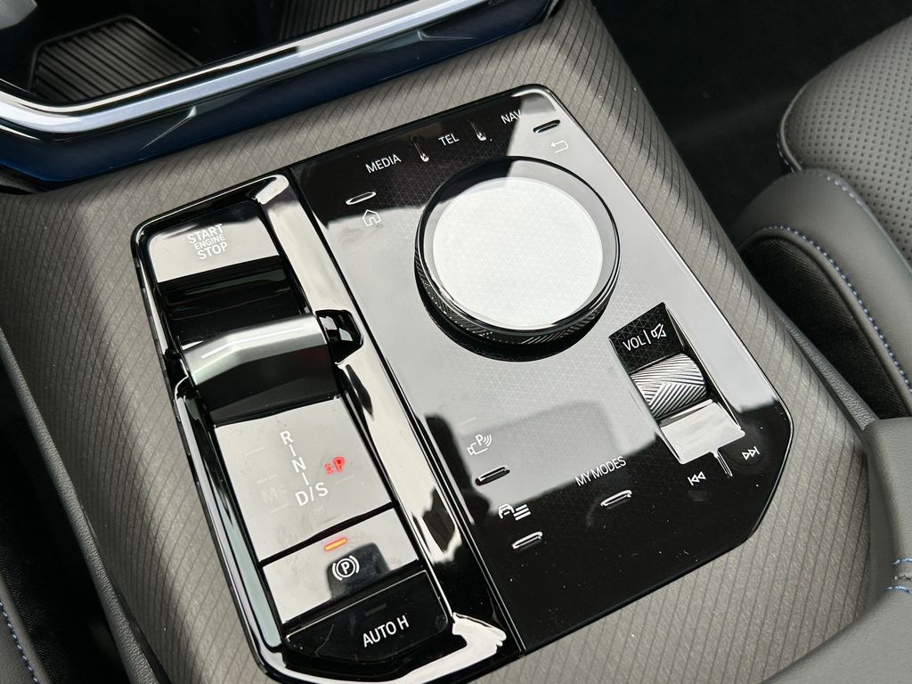 Thumbnail: 2026 BMW X3 - 29