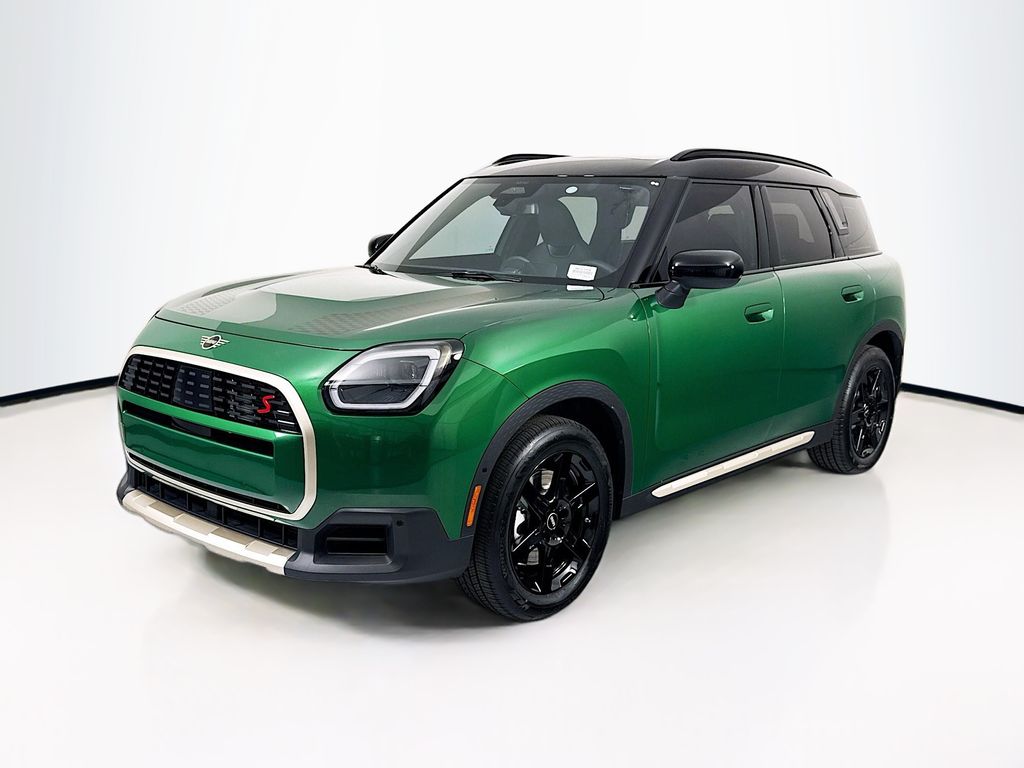 Thumbnail: 2027 MINI Cooper Countryman - 1