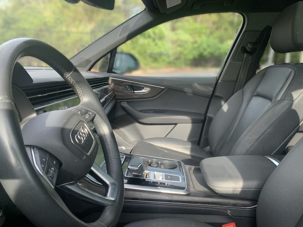 Thumbnail: 2024 Audi Q7 - 5