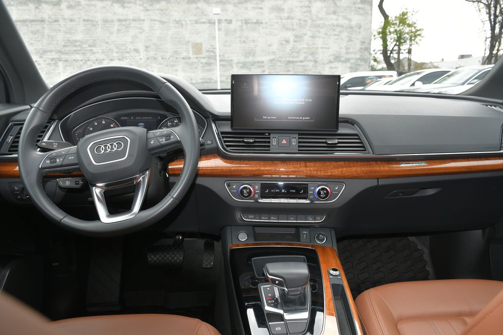 Thumbnail: 2023 Audi Q5 - 31