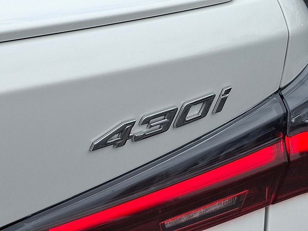 Thumbnail: 2026 BMW 4 Series - 32