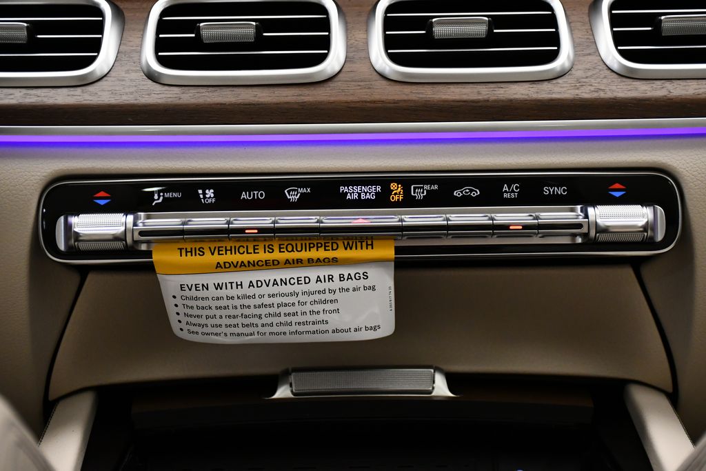 Thumbnail: 2026 Mercedes-Benz GLS - 29