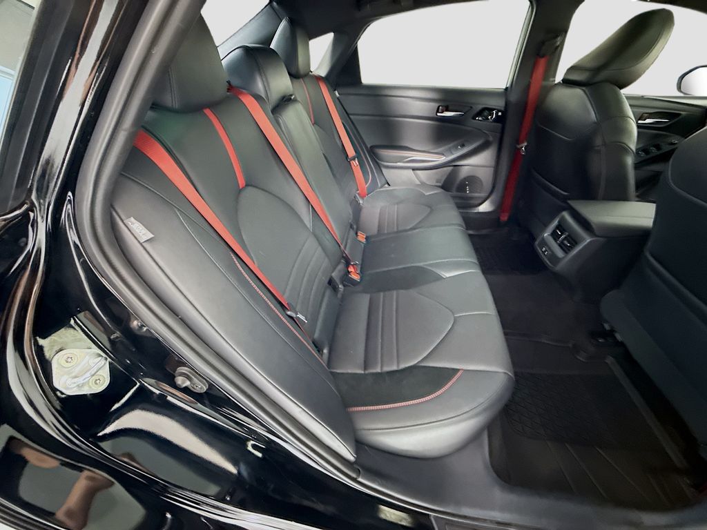 Thumbnail: 2021 Toyota Avalon - 23