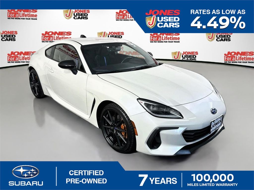 Crystal White Pearl 2025 Subaru BRZ Coupe Rear-Wheel Drive 6-Speed Manual
