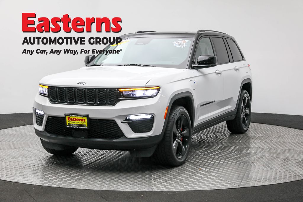 2023 Jeep Grand Cherokee 4xe's photo