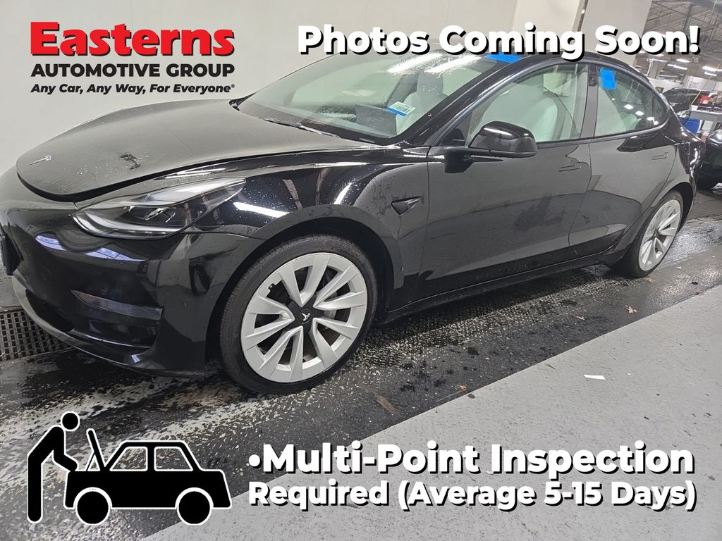 2022 Tesla Model 3 Base's photo