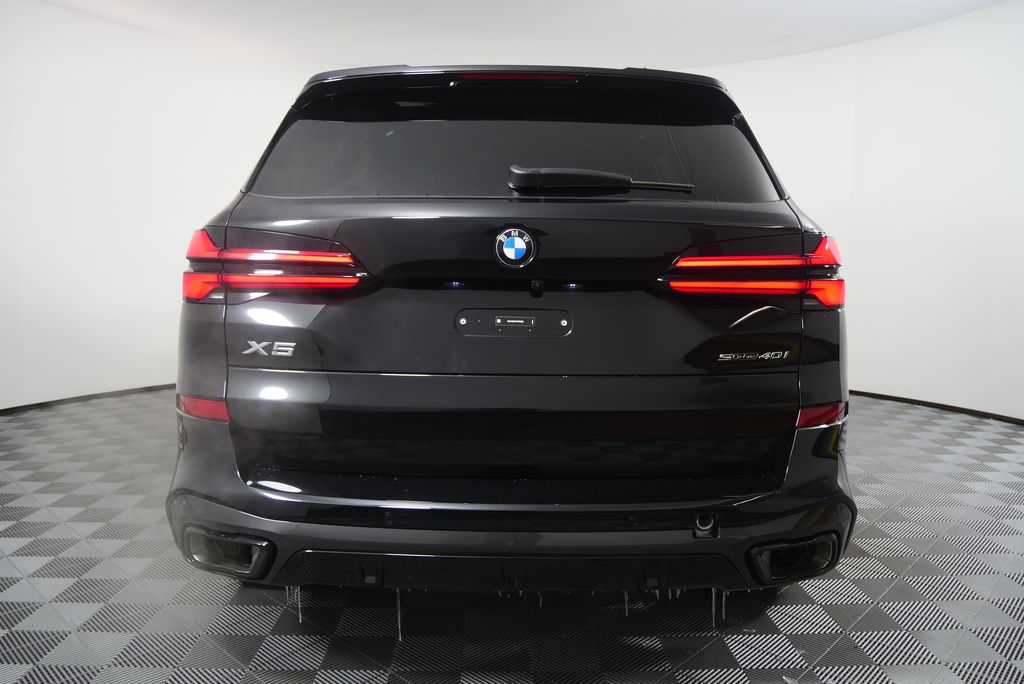 Thumbnail: 2026 BMW X5 - 4