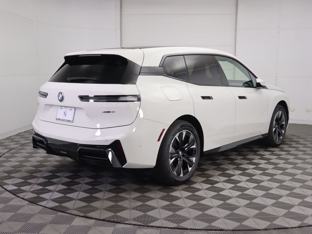 Thumbnail: 2026 BMW iX - 5