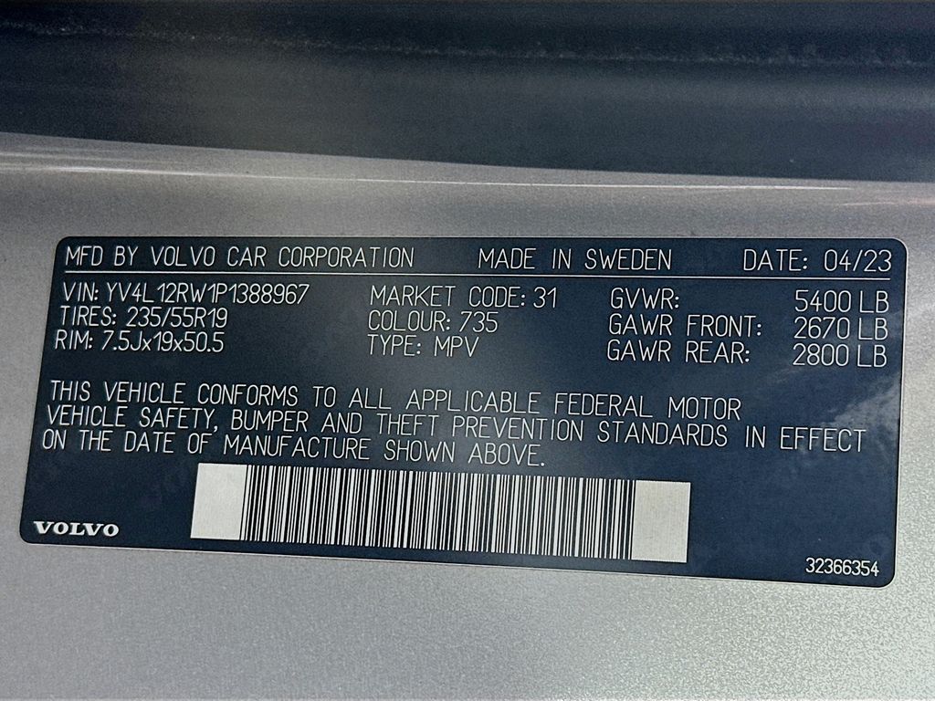 Used 2023 Silver Volvo B5 Plus Dark Theme image 37