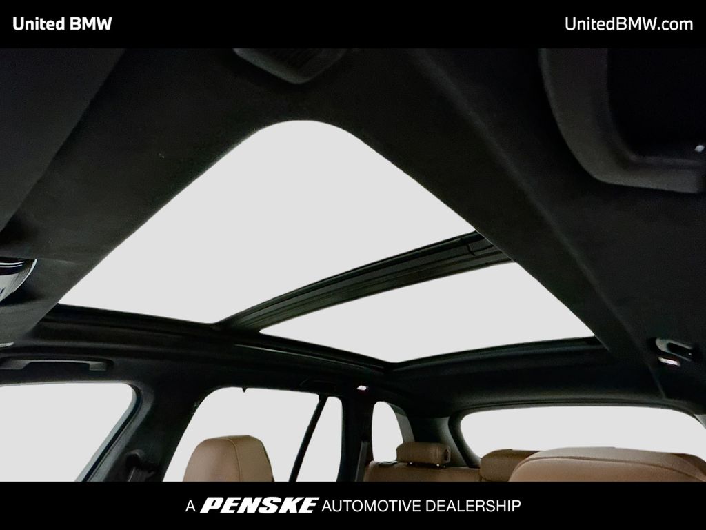 Thumbnail: 2026 BMW X5 - 12