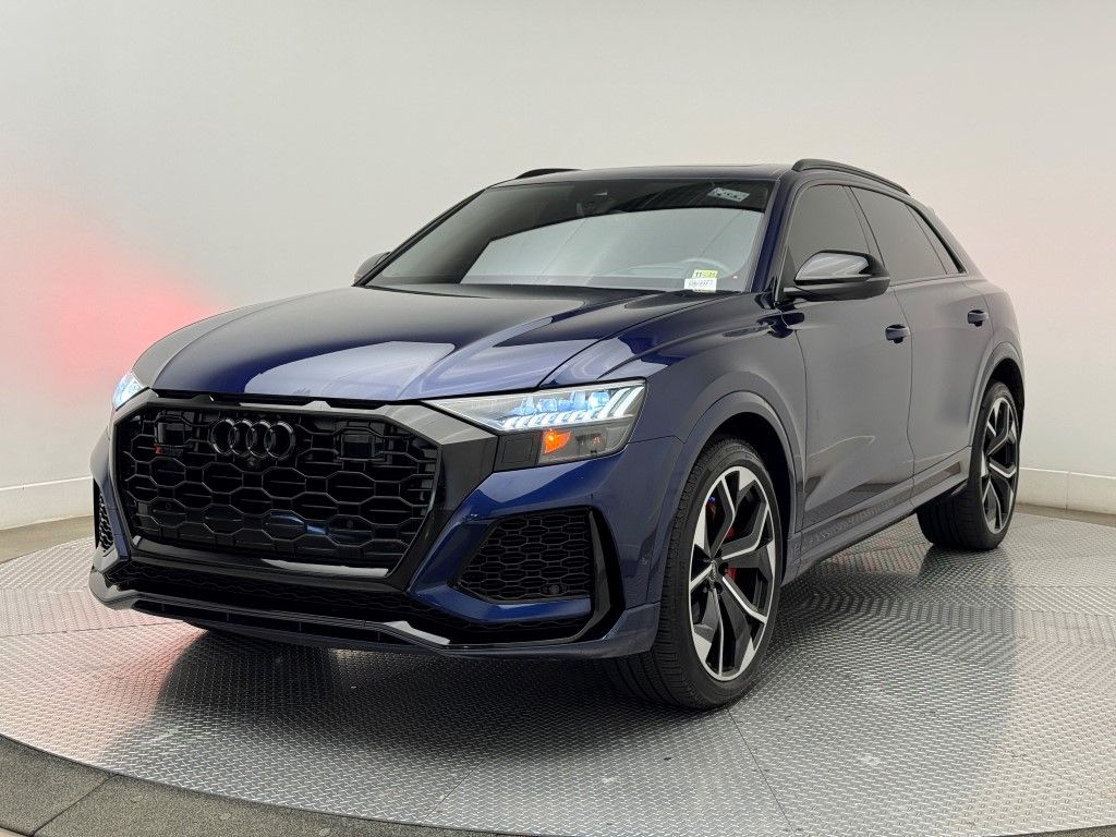 Thumbnail: 2021 Audi RS Q8 - 8
