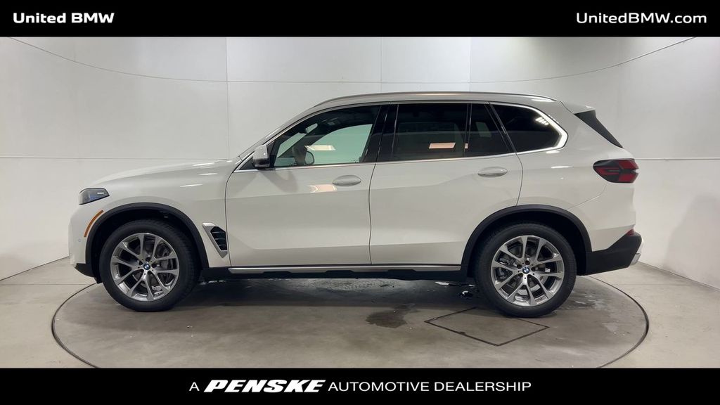 Thumbnail: 2026 BMW X5 - 5