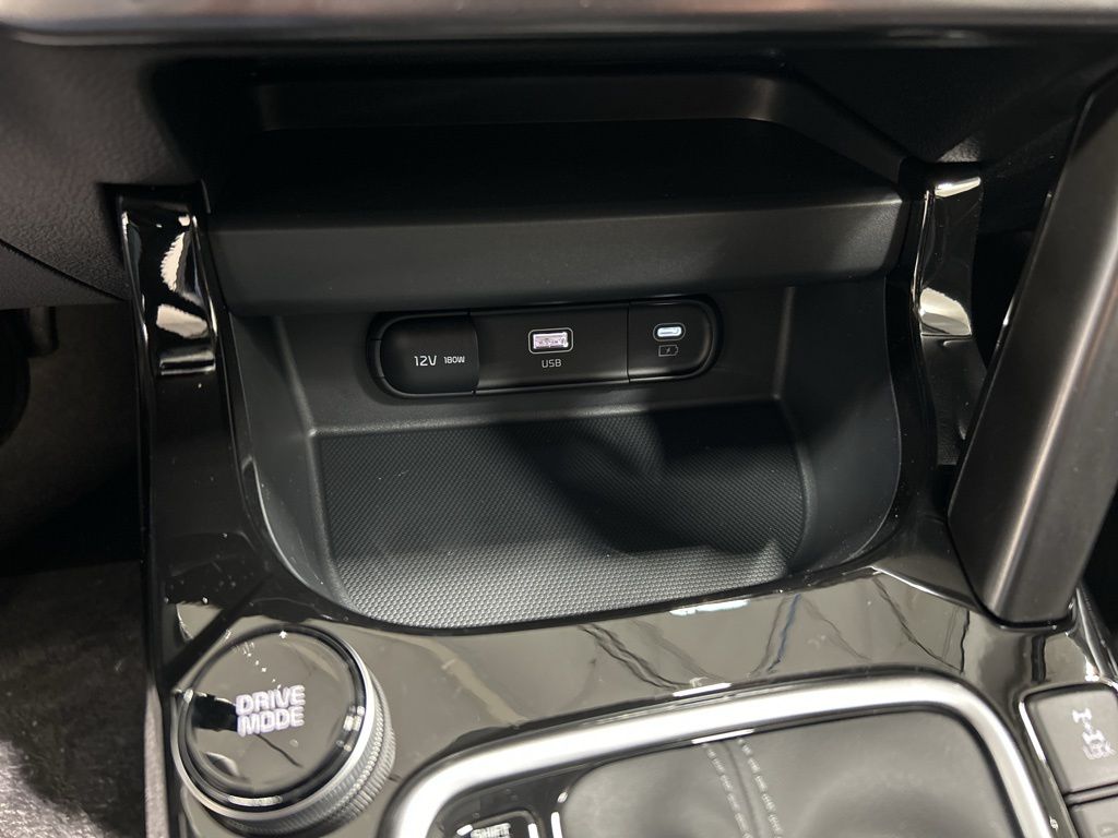 new 2026 Kia Seltos car, priced at $27,435