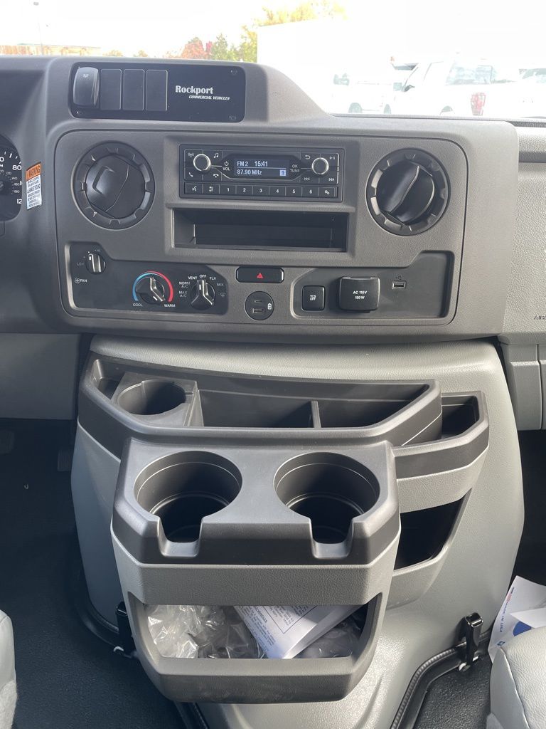 2026 Ford E-350 Cutaway 