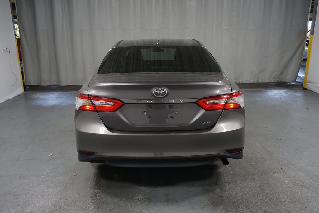 2019 Toyota Camry LE 5