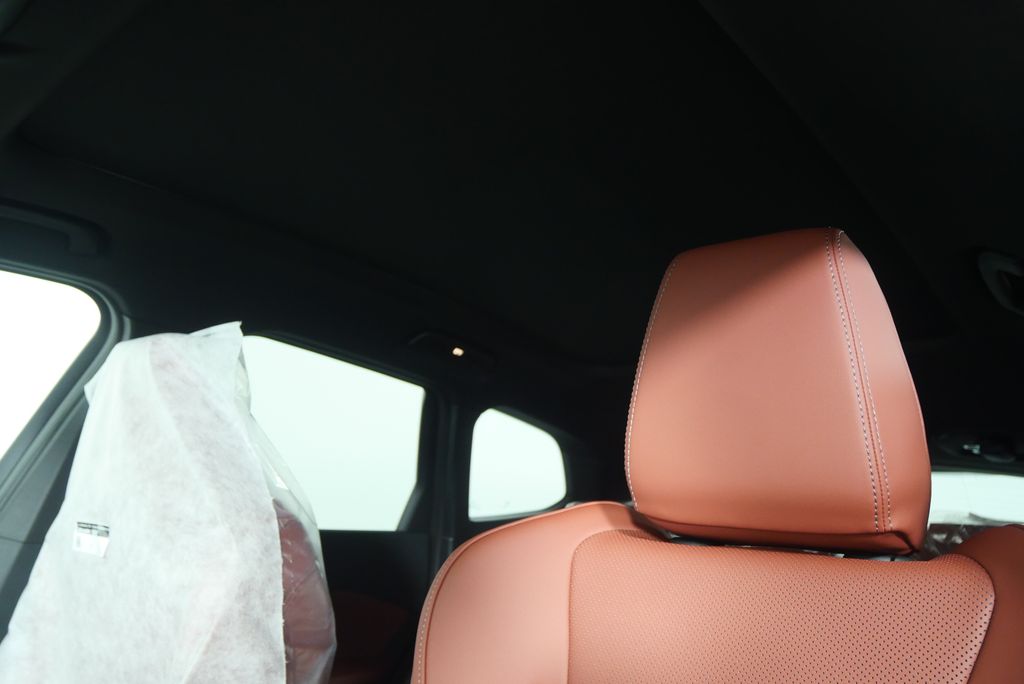 Thumbnail: 2026 BMW X1 - 12